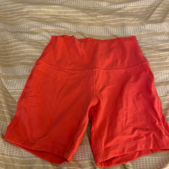 lululemon Align™ High-Rise Short 6" - Picture 2 of 3